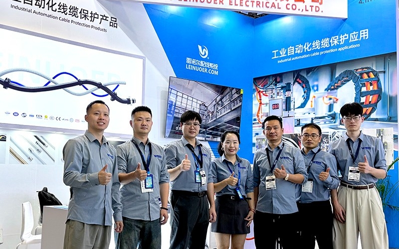 浙江雷諾爾電氣參展工博會(huì )圓滿(mǎn)成功，工業(yè)線(xiàn)纜連接保護方案收獲關(guān)注與認可